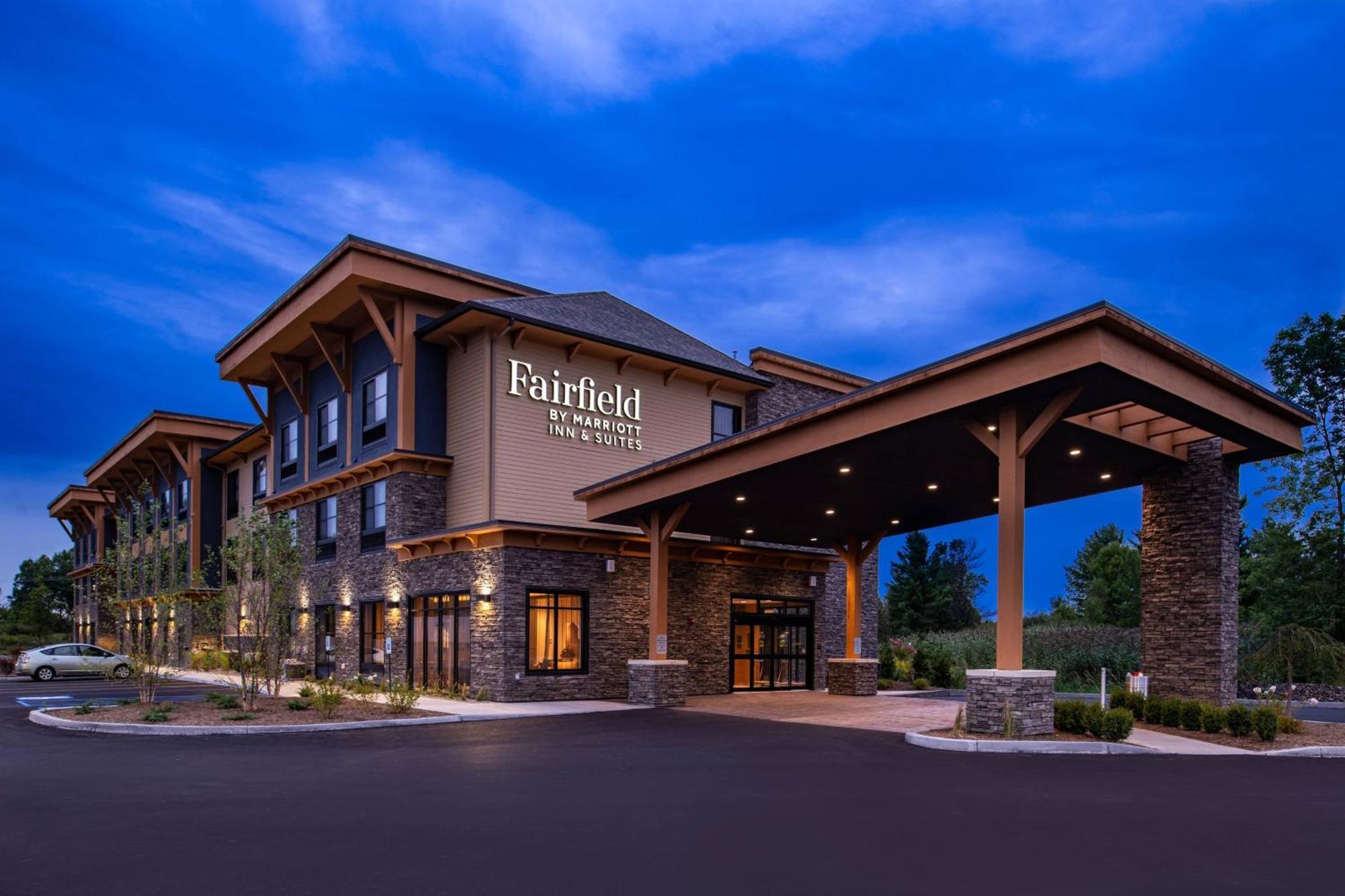 Fairfield Inn & Suites By Marriott Canton Exteriör bild