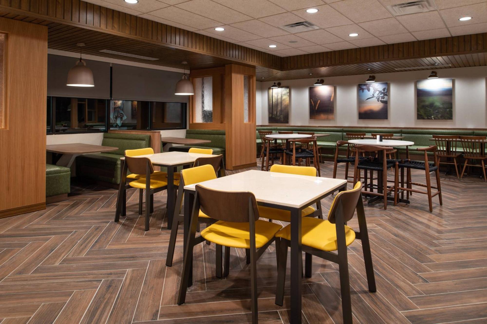 Fairfield Inn & Suites By Marriott Canton Exteriör bild